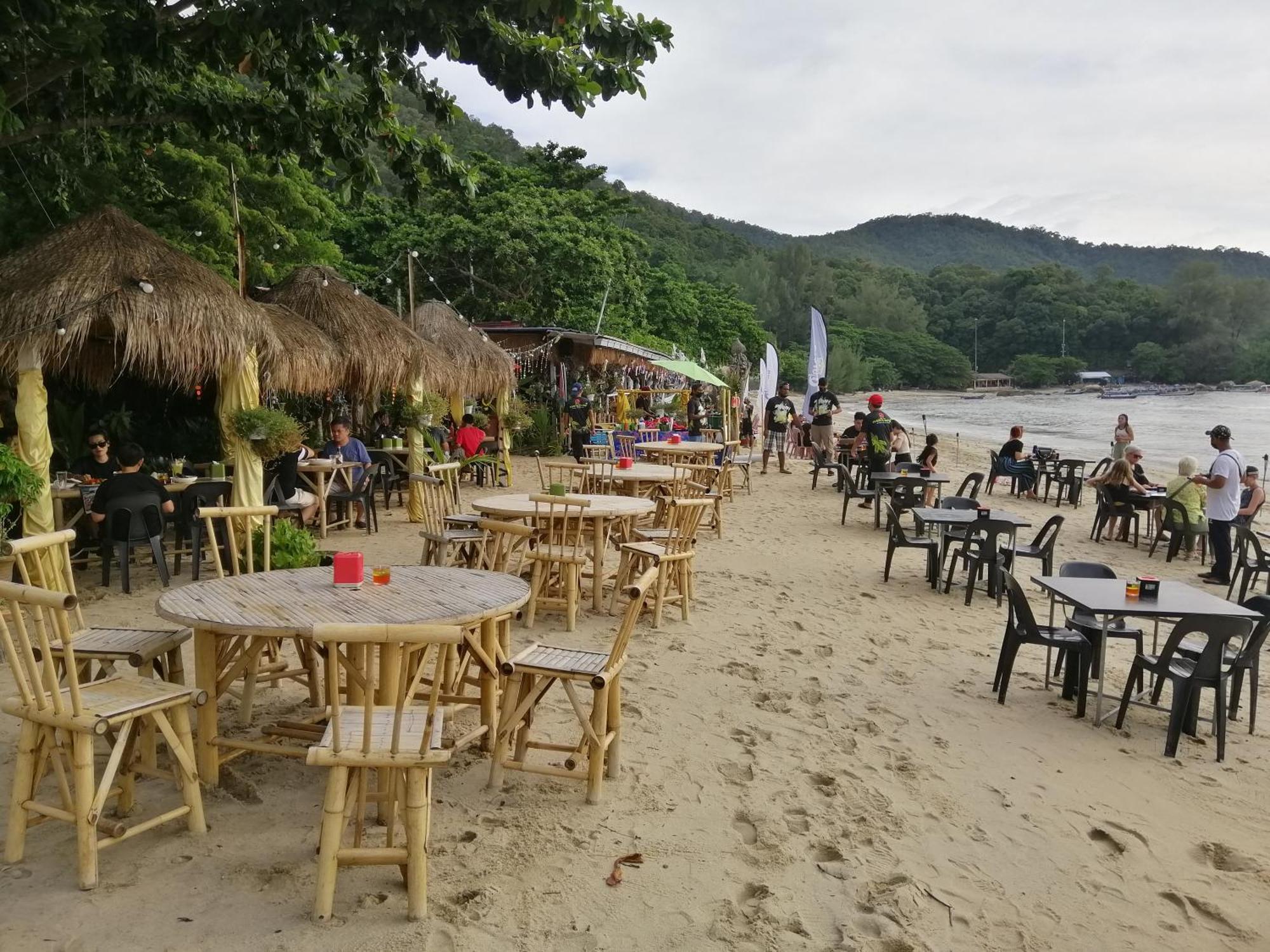 My Cozy Nest - Near Beach Batu Ferringhi Esterno foto